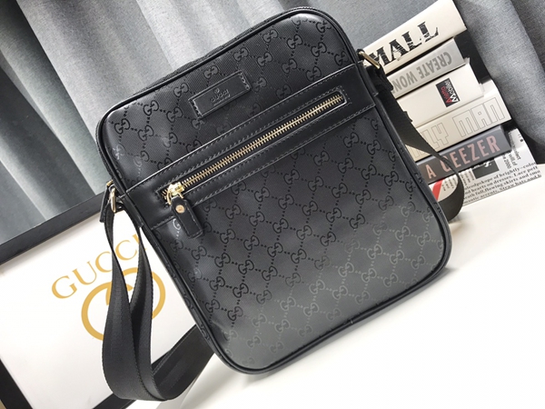 激安グッチバッグコピー内部構造